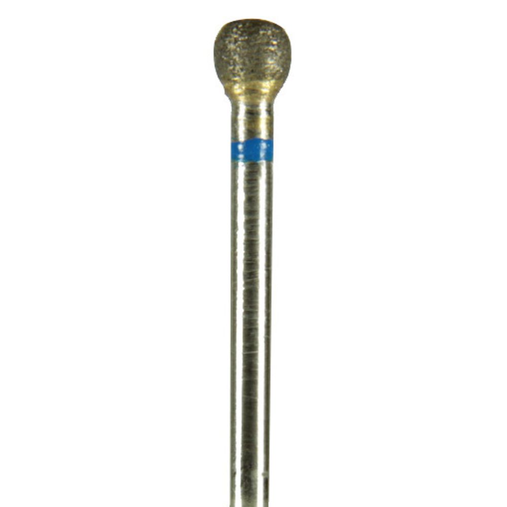 D037